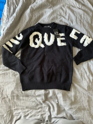 ALEXANDER McQUEEN - Långärmad sticka tröja typ. Storlek M. Pris kan diskuteras🤝🏾