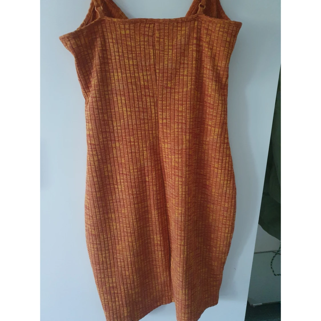 Ribbad klänning  - 90