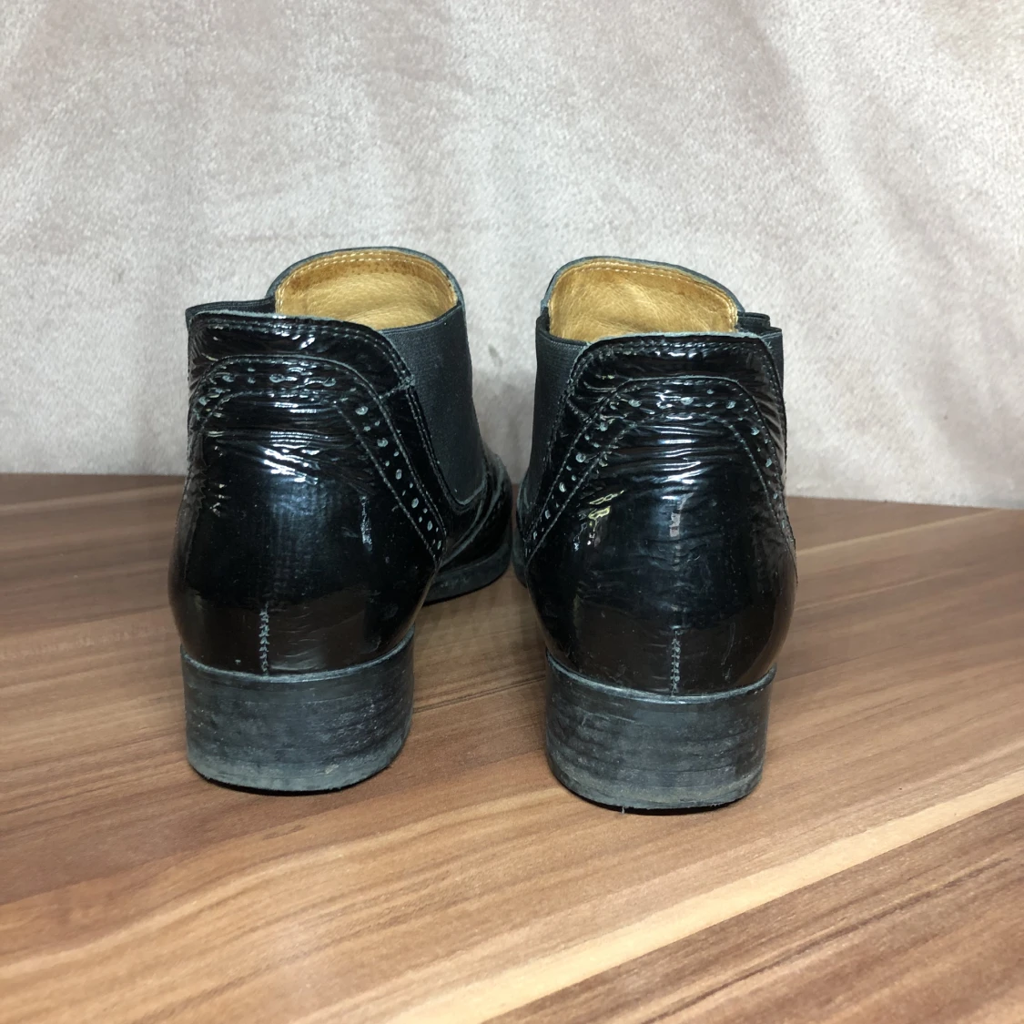 Glansiga läder skor - 91