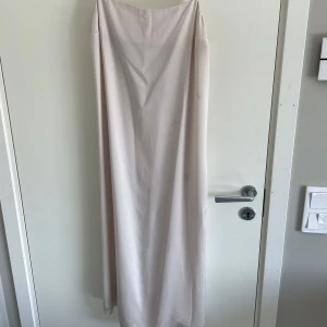 Satin klänning💖 - Superfin satin klänning aldrig använd💖