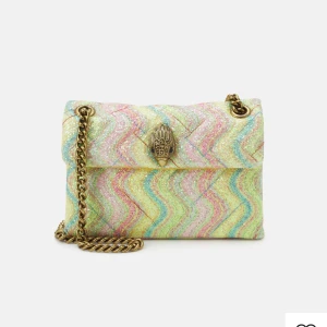 Unik Kurt Geiger väska - Säljer min extremt unika Kurt Geiger väska!! Nypris 1354💕💕