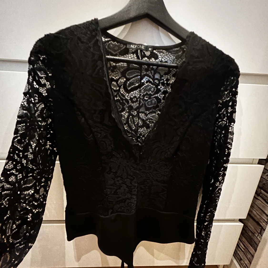 Spetsbody från Nelly