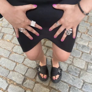 Chunky sandaler från HM  - använda endast en gång!!! Köpt denna sommar för bara 4 dagar sen! 