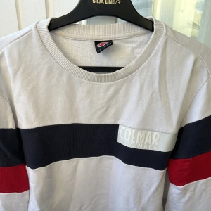 Colmar sweatshirt  - Säljer min snygga colmar sweatshirt som jag använt lite men inte längre pga lite för liten! 