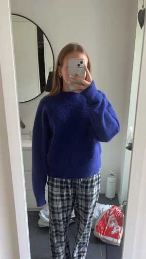 zara tröja - jättemysig zara tröja, originalpris 350💕