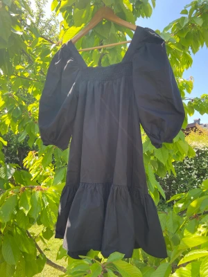 Klänning, stl S - Svart klänning från HM, stl small. 