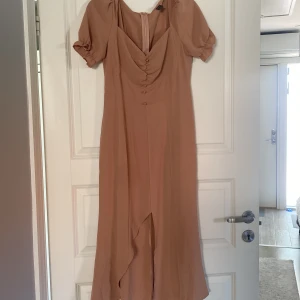 Sommarklänning - Aldrig använd 