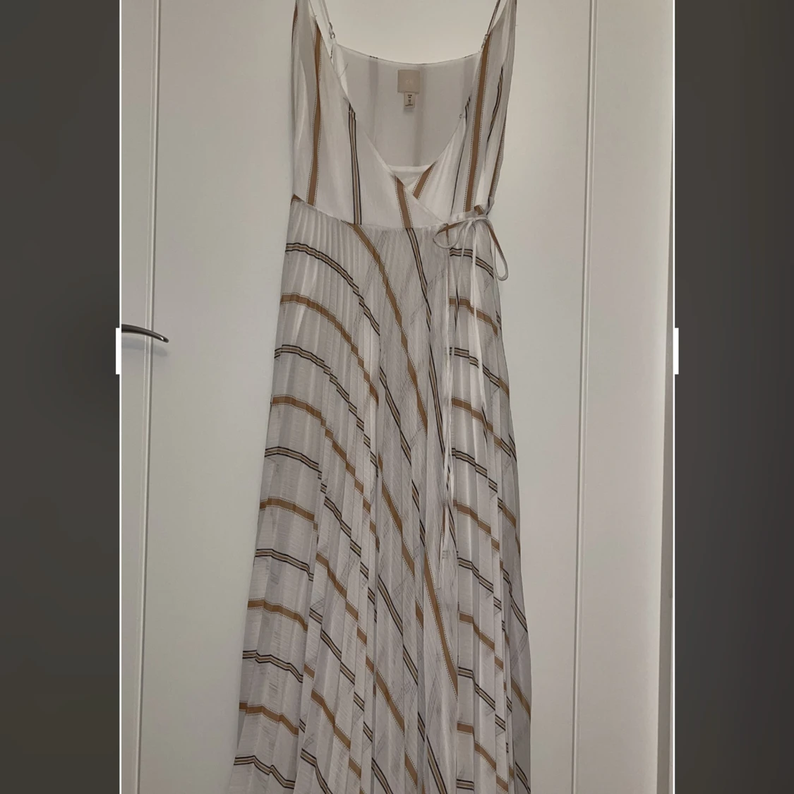 Lång sommarklänning (Omlott)