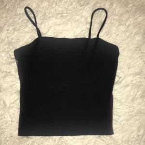 Svart linne - Likadant linne som den beiga fast svart 💕