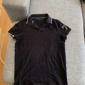 Sail racing pike - Säljer min sail racing piké som är inte helt okej skick