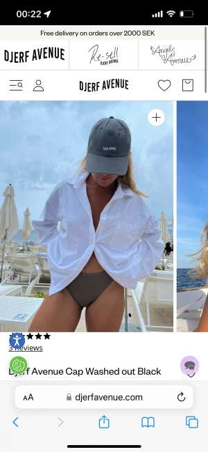 Djerf avenue keps - Säljer denna slutsålda djerf avenue keps, nypris 499 kr! ❤️