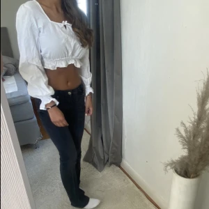 Nakd blus/topp - En super snygg blus/topp från Nakd, jätte fin nu till sommaren.