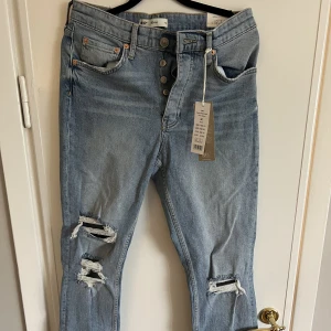 Jeans - Oanvända med prislapp kvar