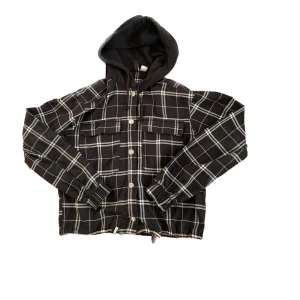 Tröja - Skön tröja med knappar och luva! Man kan dra åt den längst ner. Den är i storlek 32