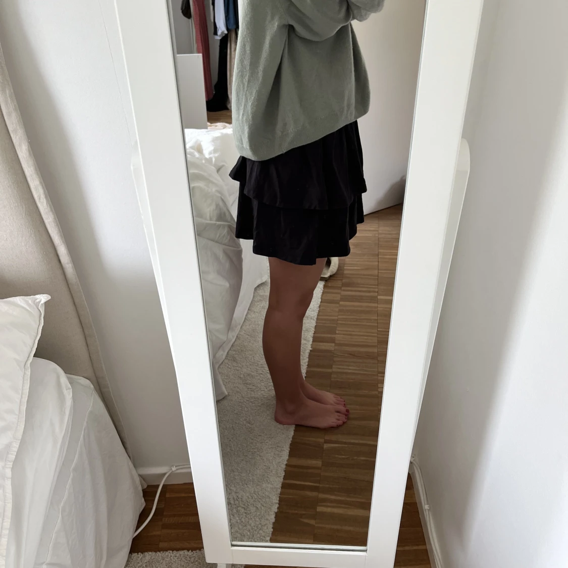 Svart volangkjol - 90