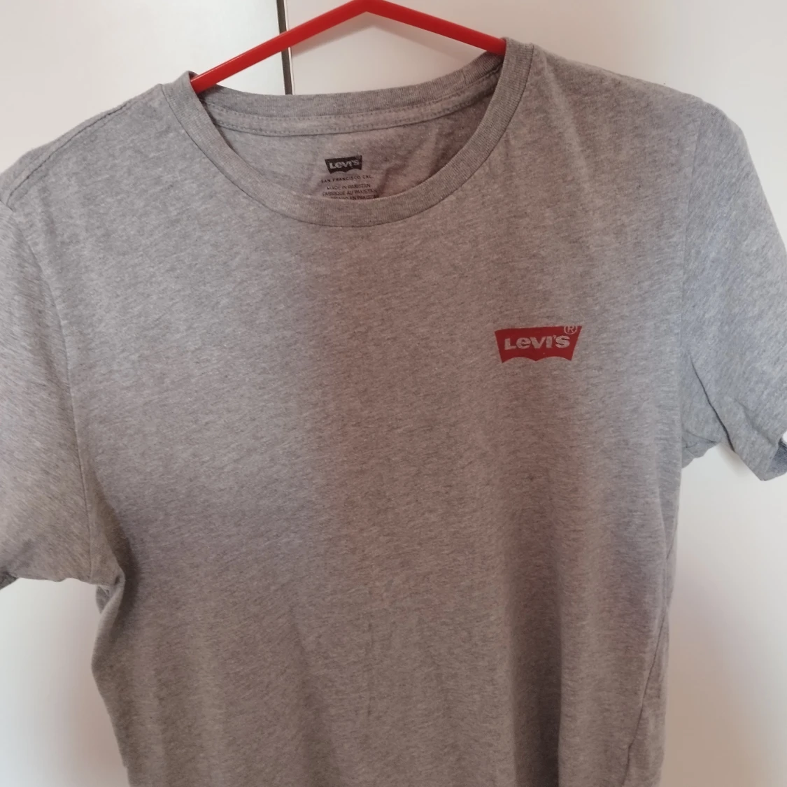 Levi's t-shirt 