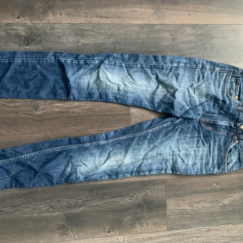 Storlek 28/32. Jeans & Byxor.