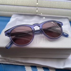 Chimis  - Säljer ett par chimi 002 acai, inte så mycket använda skick 9/10. perfekt nu till sommaren. Tar gärna emot byten mot allt möjligt. Nyrpis 1250kr. MVH Simon 