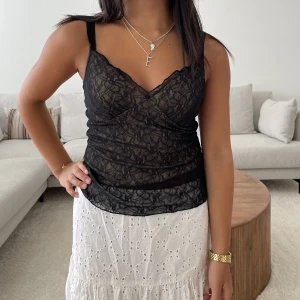 Linne  - Sjukt snyggt linne som tyvärr inte kommit så mycket till ansvänding därav säljer jag de🩵