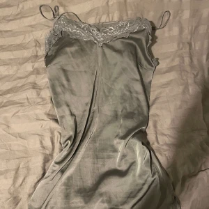 Grönt nattlinne - Jätteskönt o fint nattlinne:) Siden