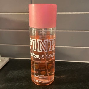Body mist - 250ml body mist, lite använd men mycket kvar