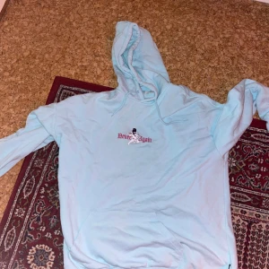 Yourturn hoodie - Nice hoodie, lite emo typ, ganska oversized, skriv för fler bilder. Pris kan diskuteras ofc. Inga fel eller nåt sånt