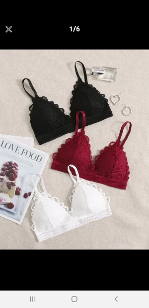 Bh - Jättefina jag säljer de för qtt jag fick fel storlek och de är små på mig så jag beställde nya som gör att jag har 6 st och 3 som jag inte använder. Inget fel på de och de finns inga smuts märke helt nya och oanvänd.