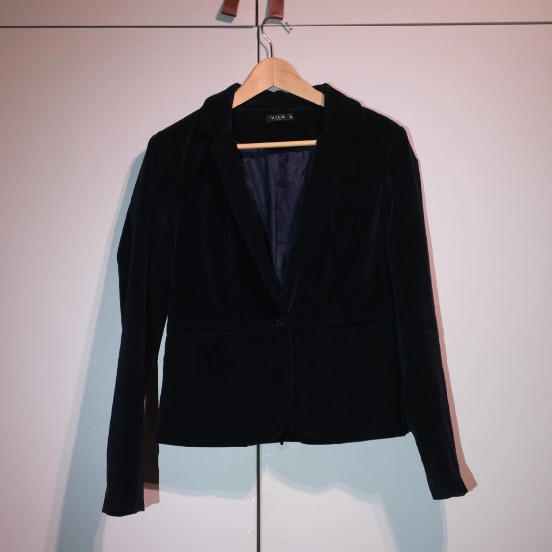 Dark blue velvet blazer - 90