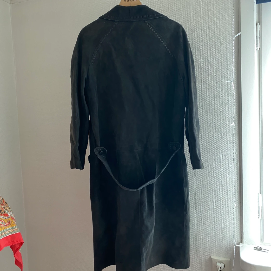 Grey suede Vintage trench coat size: m/l - 90