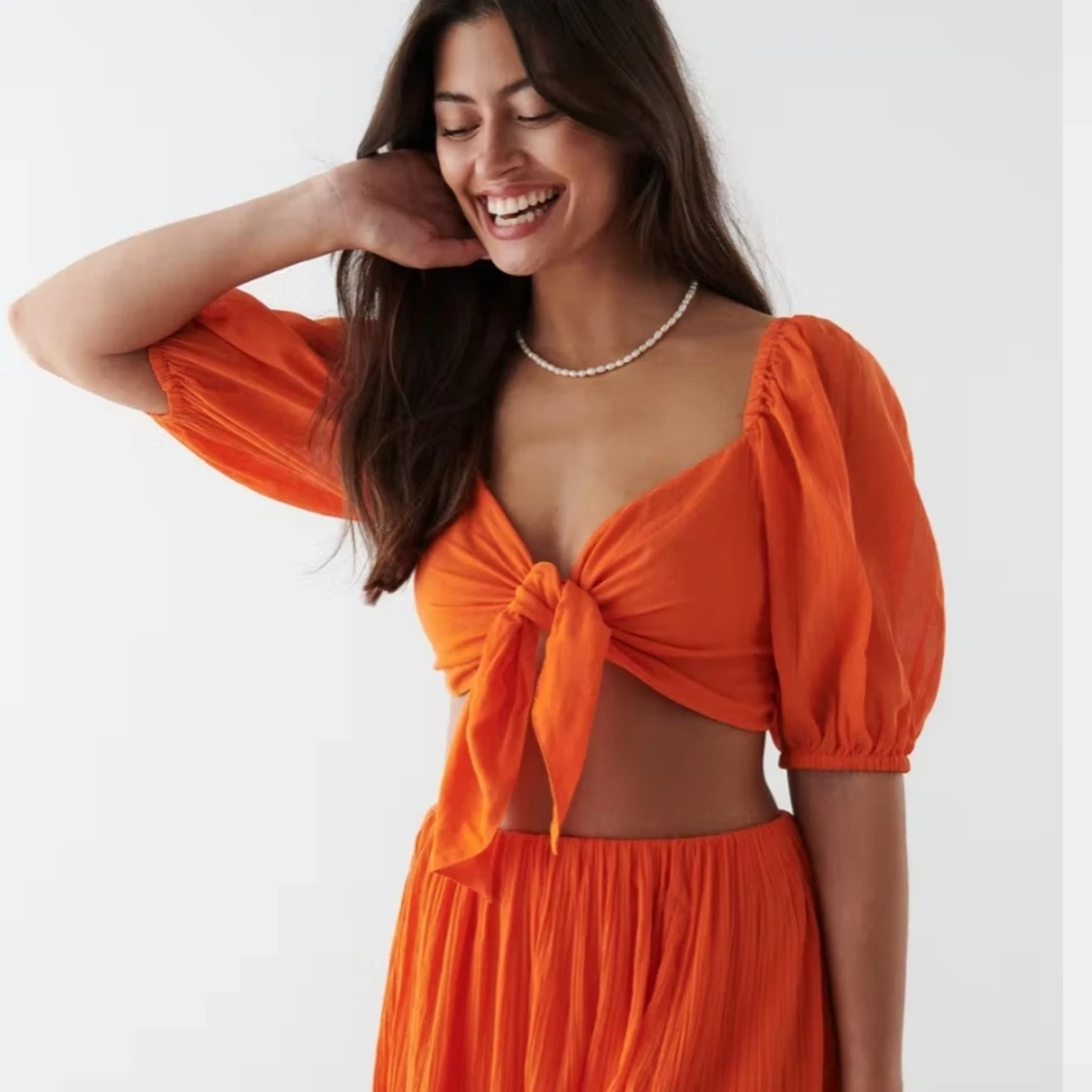 Topp från gina tricot, aldrig använts 