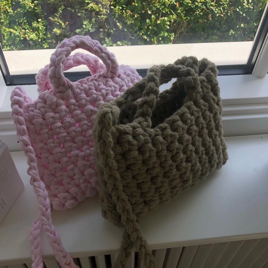 Virkade små väskor  - 90
