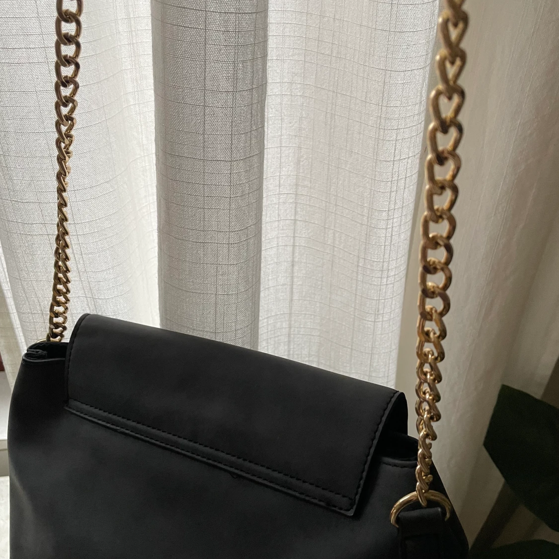 Grå axelväska - 90