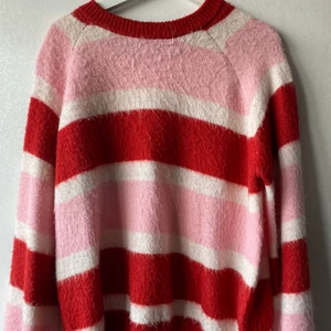 Stickad tröja - Stickad tröja storlek XL