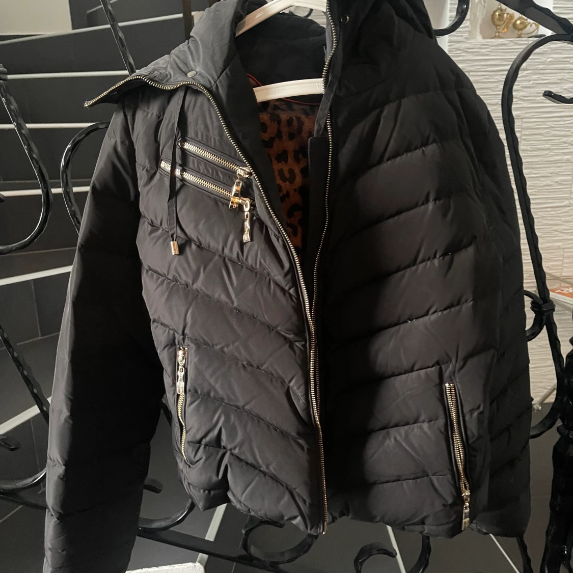 Hollies vinterjacka - svart 