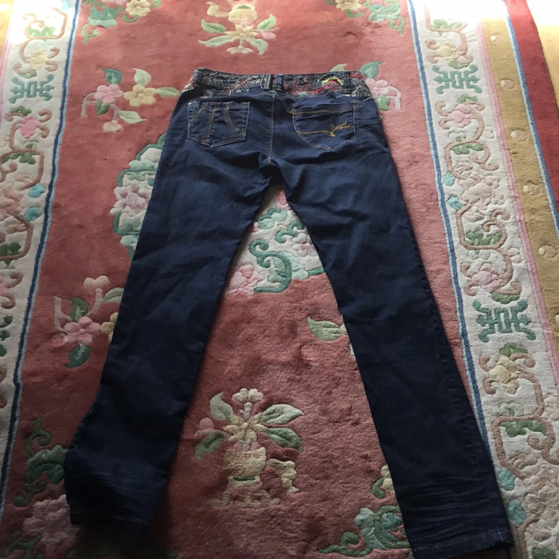 Super fin low waist jeans