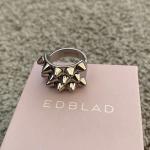 Edblad ring  - GRATIS FRAKT! Fin Edblad ring som är helt oanvänd! Säljer för att jag köpte fel storlek💘
