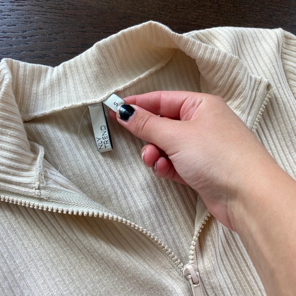 Beige klänning Nelly - 90