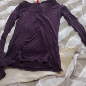 Tröja - Lila tröja