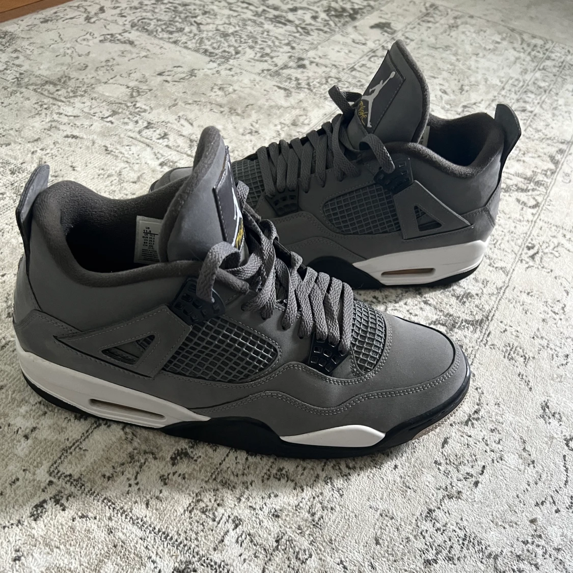 Jordan 4 cool grey