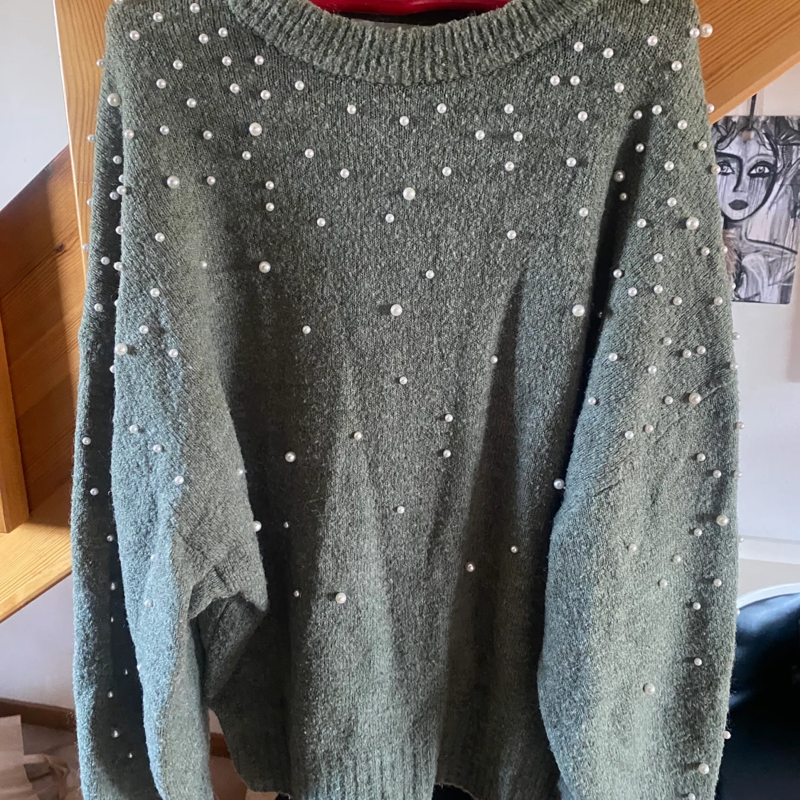 Tröja grön med pärlor på stl: xs 