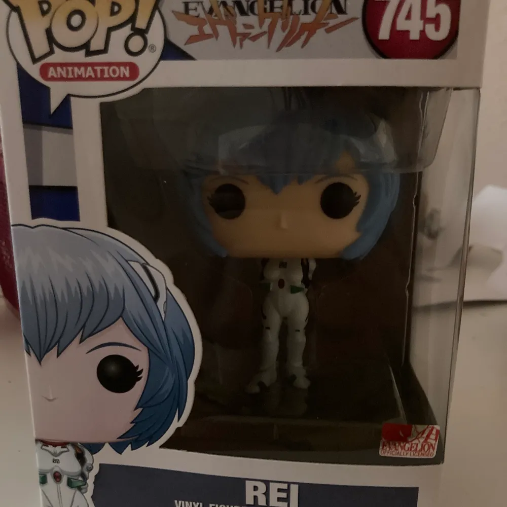 Rei pop figur, säljer pga jag behöver pengar. frakt tillkommer :). Övrigt.