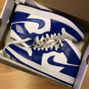 Jordan 1s Kentucky blue - Stl: 40  Knappt använda i bra skick