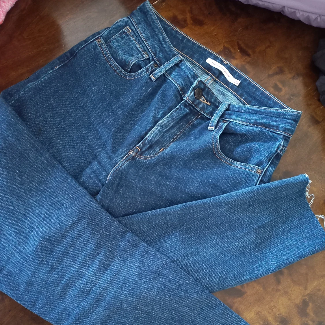 Levis jeans  - 90