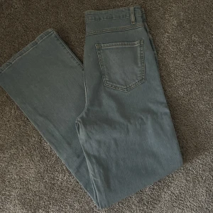 Madlady jeans  - Jeans från madlady storlek 36✨ 200kr❤️‍🔥använda fåtal gånger så som nya. Köparen står för frakten🤩