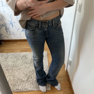 Diesel jeans - Bootcut jeans från Diesel!