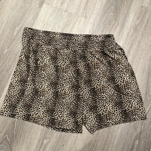 Shorts  - Bra skick 