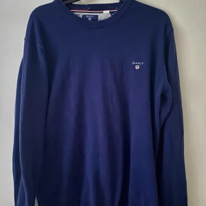 Gant tröja - långärmad Gant tröja storlek M, fint skick och sällan använd.