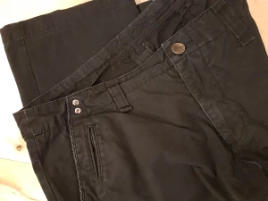 Chinos byxor st 33 Couture - Chinos från Couture  St. W33L34 svarta , bomull