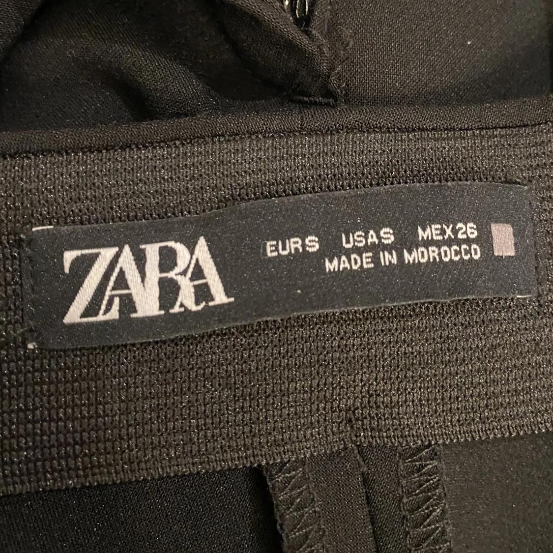 Kostymbyxor från zara - 91