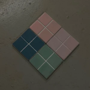 Coasters - Dryckesunderlägg💝 4 st för 89kr🎨💛finns i förgerna blå, rosa, vit och svart🧸